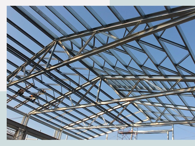 Строительство фермы в железнодорожном