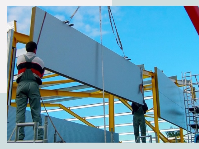 Монтаж сэндвич-панелей в железнодорожном от 615 руб.